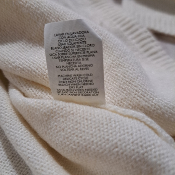 3 FOR 12 SALE Daisy Fuentes Cardigan Size Medium - Picture 6 of 14